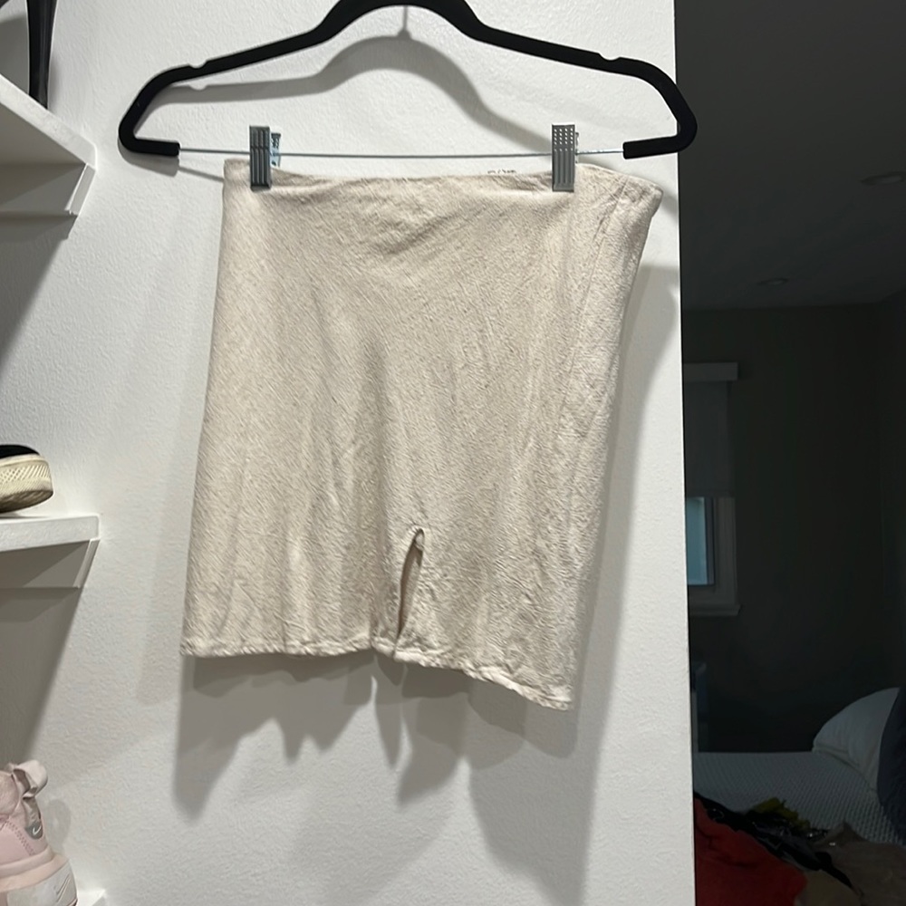 Tan linen skirt worn once size L